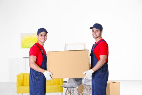 Local moving van service for residential and business customers in Eltham