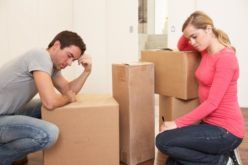 Removal truck hire for homes and businesses in Eltham