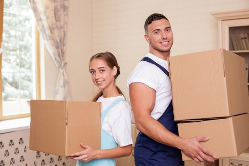 Flexible man and van service in Eltham for local moves