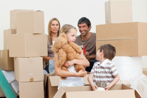 Packing and loading service for a move in Eltham
